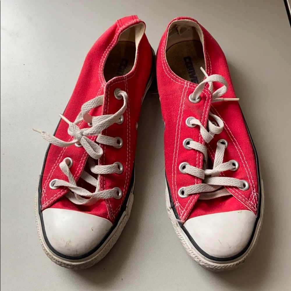 Red converse